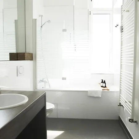 Palais Passy~design Mit Ausblick Im Zentrum Apartment Wiesbaden