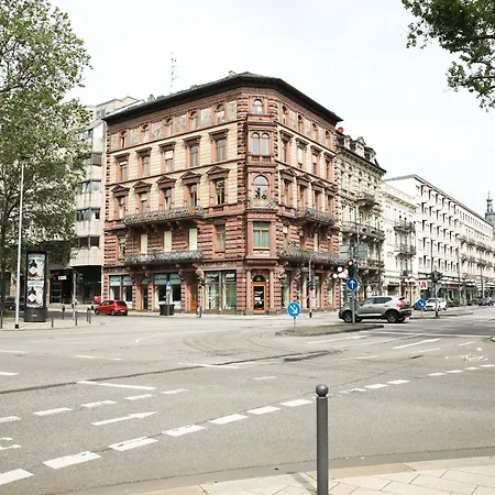 Appartement Palais Passy~design Mit Ausblick Im Zentrum Wiesbaden