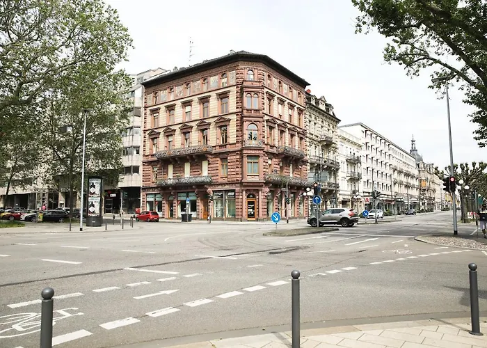 Apartman Palais Passy~design Mit Ausblick Im Zentrum Wiesbaden